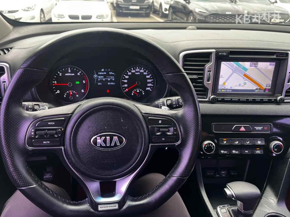 2016 - kia sportage