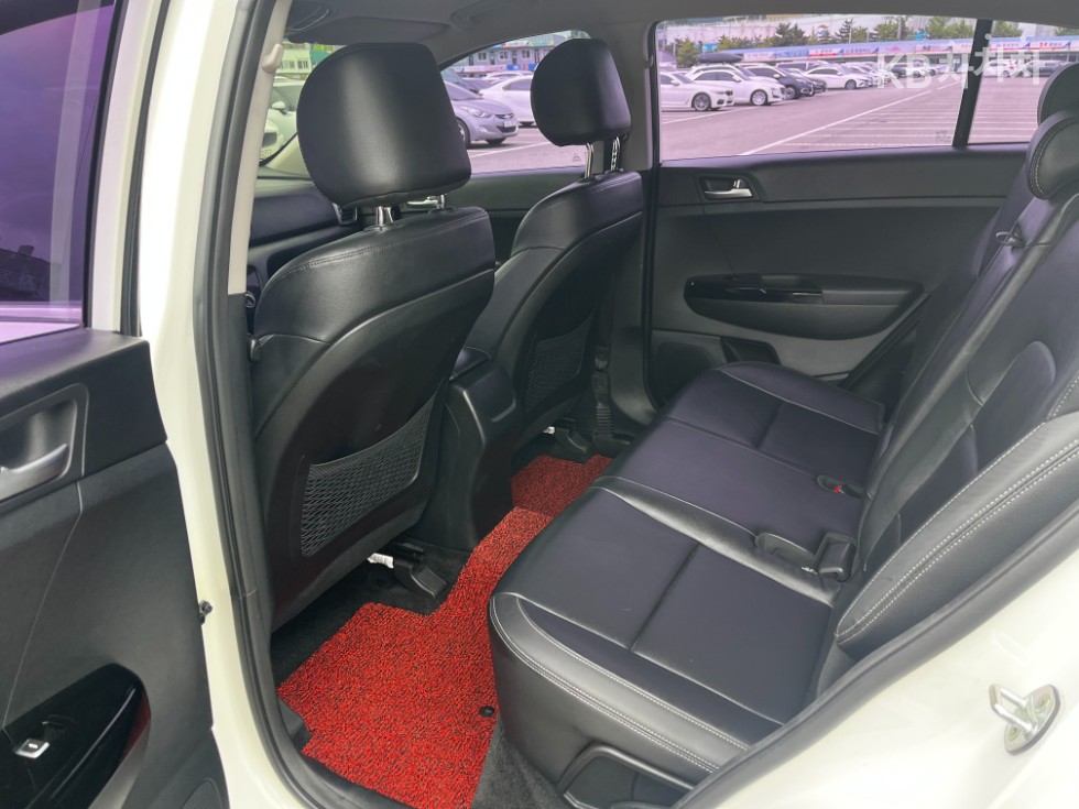 2016 - kia sportage