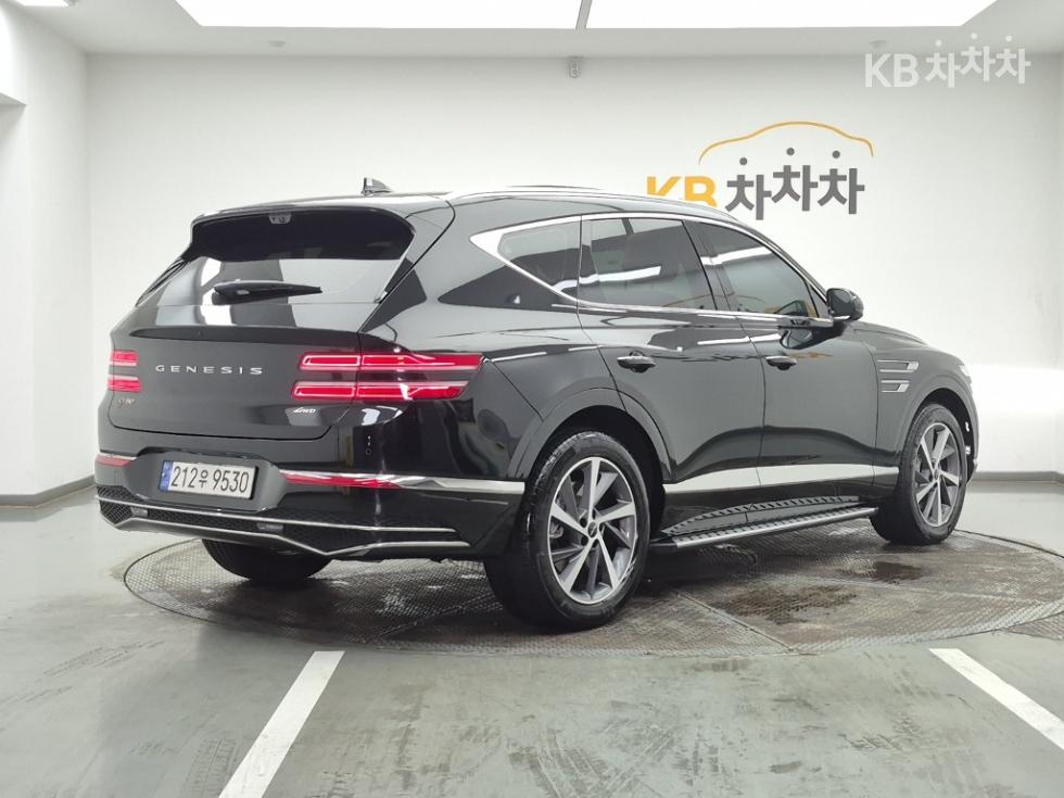 2024 Genesis GV80 photo