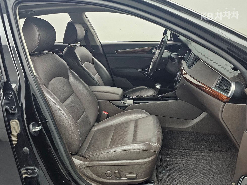 2016 - kia k7