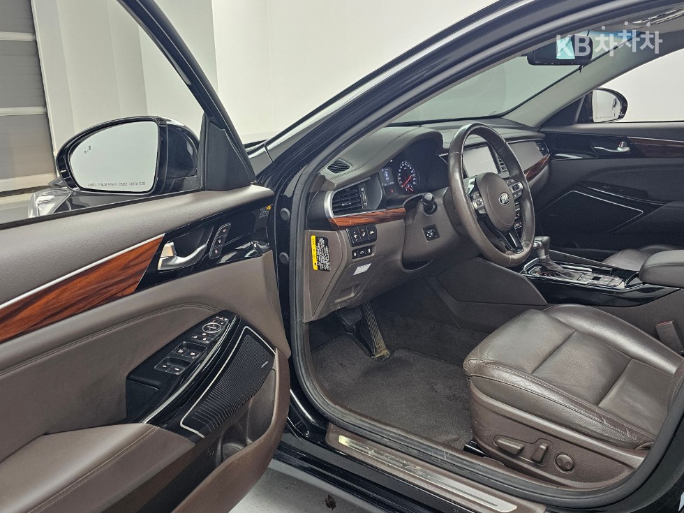 2016 - kia k7