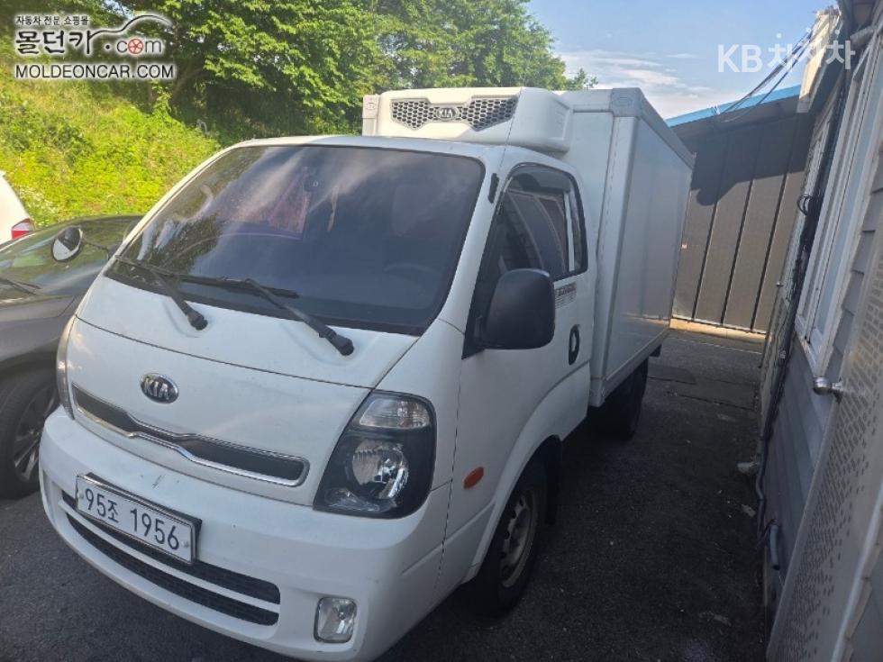 2015 - kia bongo iii