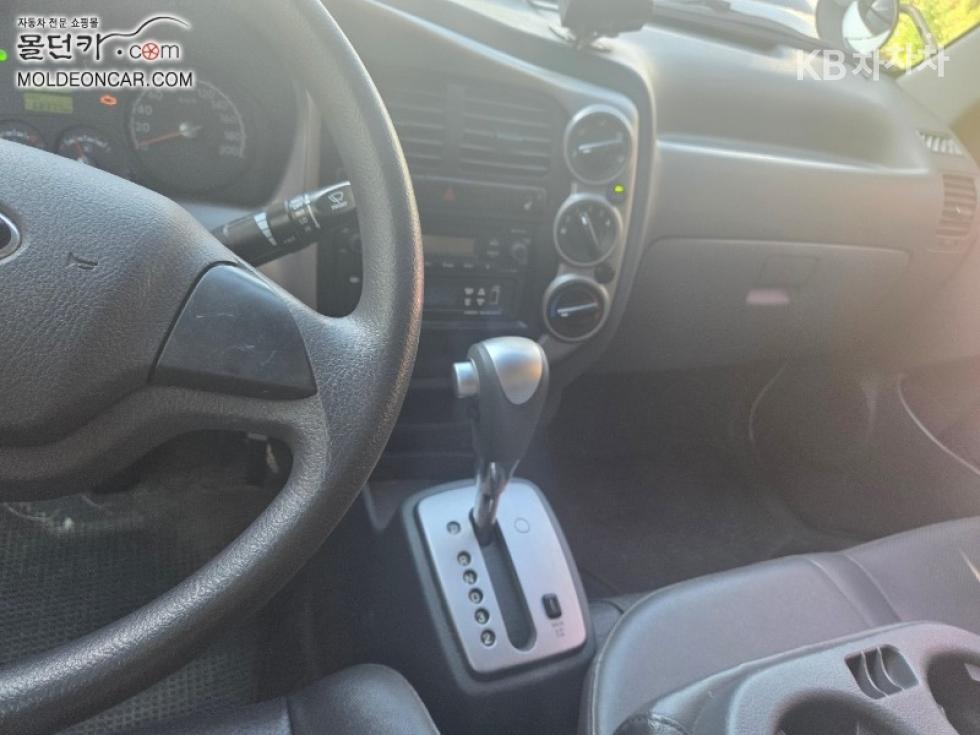 2015 - kia bongo iii