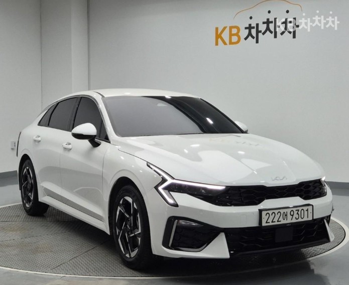 2025 - kia k5