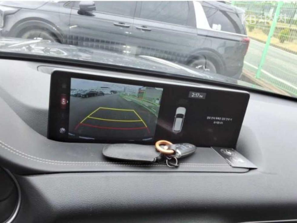 2021 Genesis GV80 photo