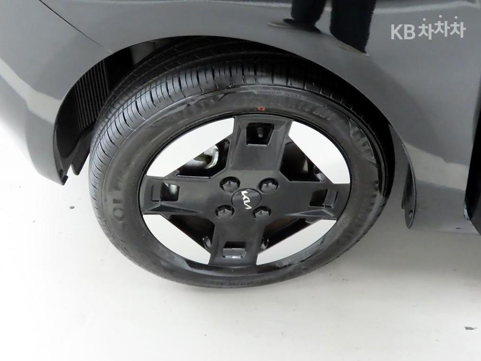 2024 - kia kia