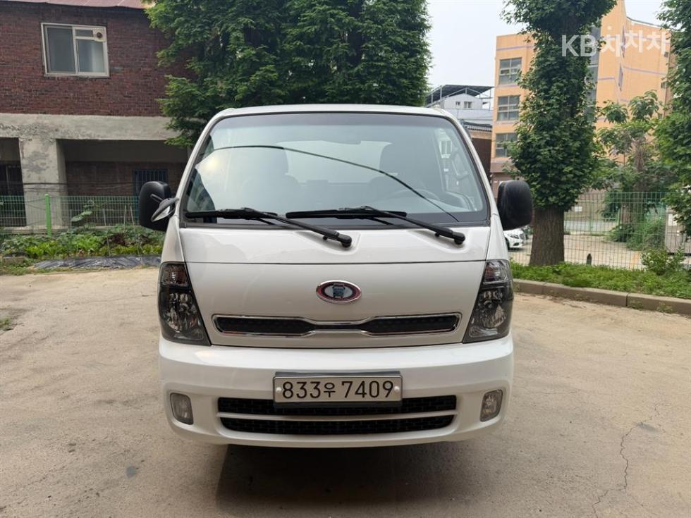 2019 - kia bongo iii