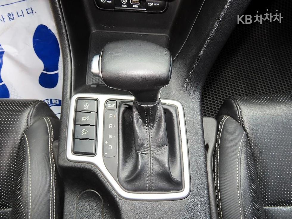 2017 - kia sportage
