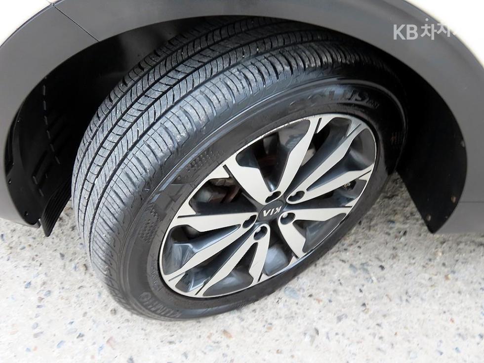 2017 - kia sportage
