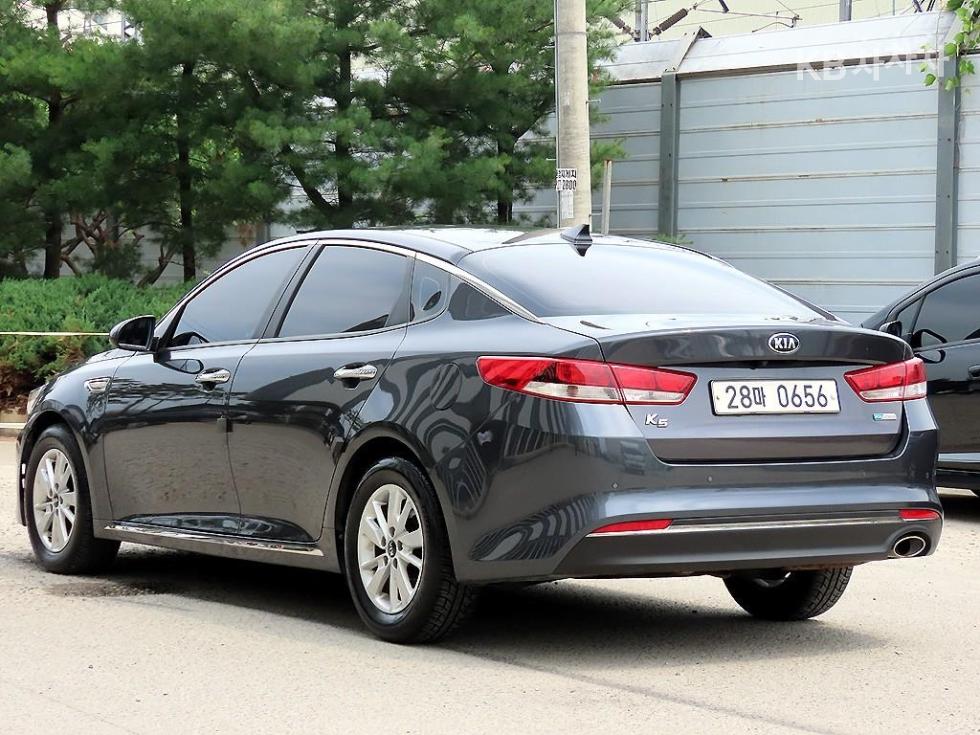 2016 - kia k5