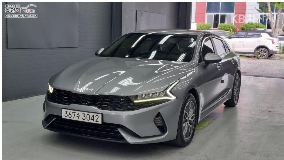 2022 kia k5