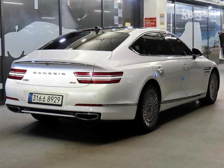 Genesis G80 RG3 2.5 T-GDi AWD 6