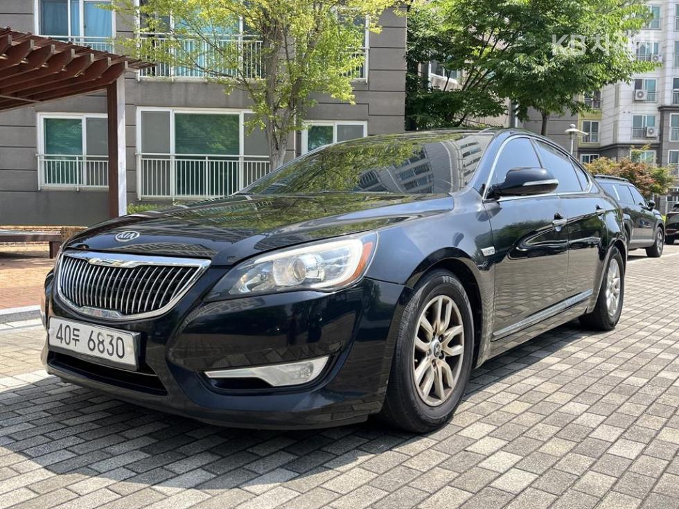 2011 kia k7