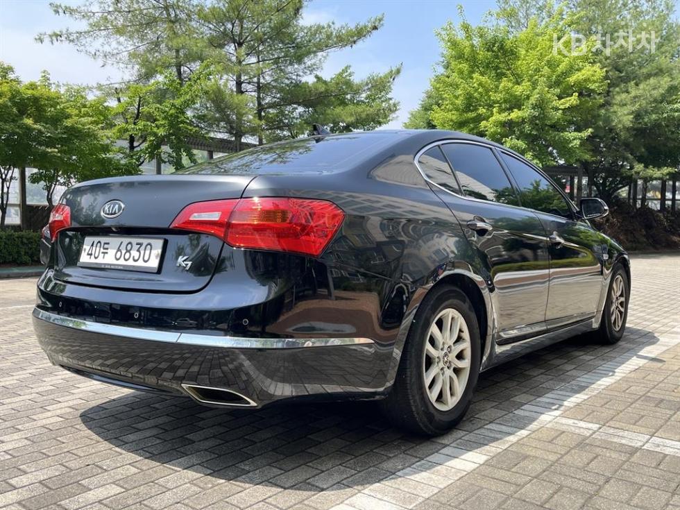 2011 - kia k7