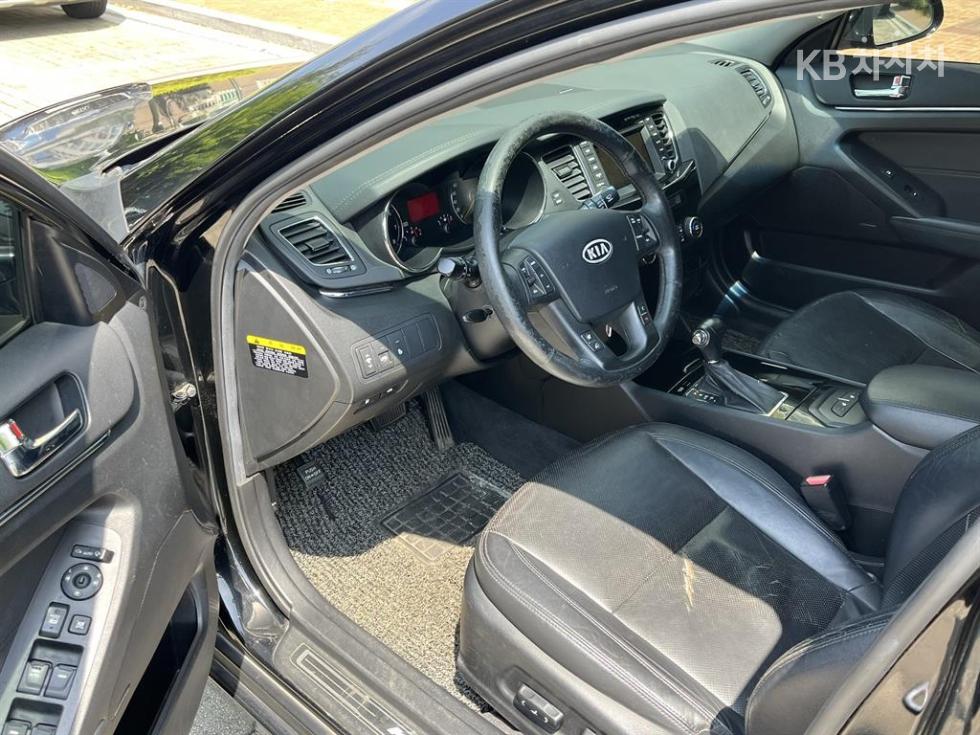 2011 - kia k7