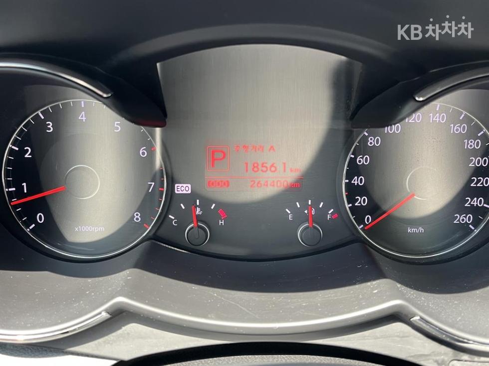 2011 - kia k7