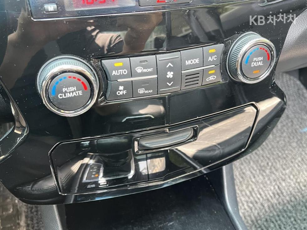 2011 - kia k7