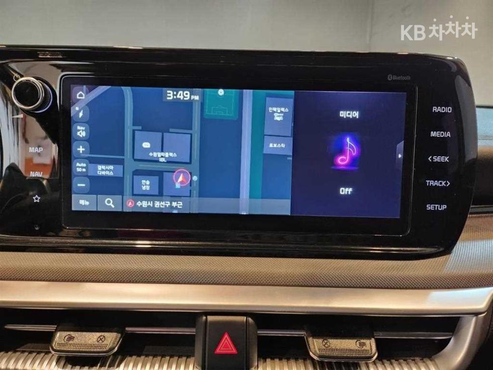 2022 - kia k5