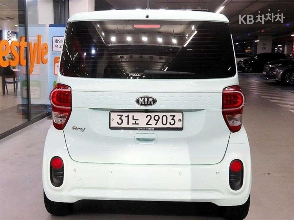 2018 - kia ray