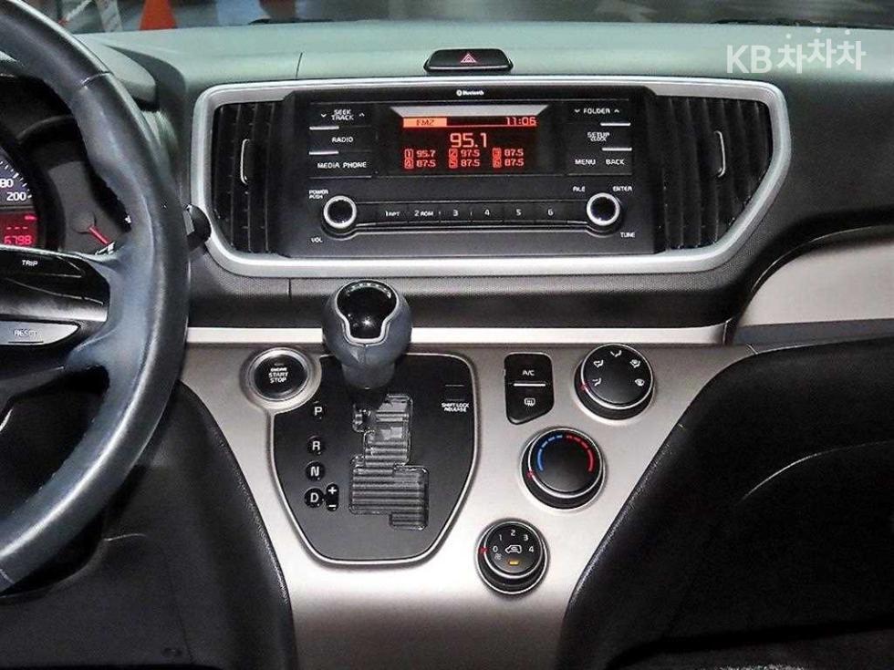 2018 - kia ray