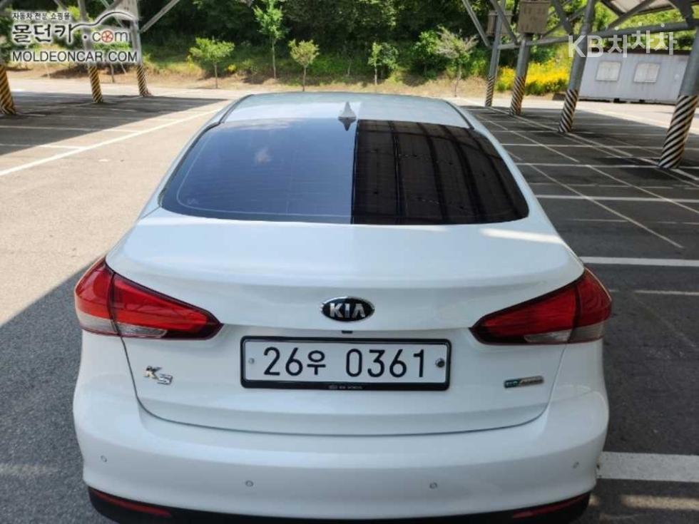 2017 - kia k3