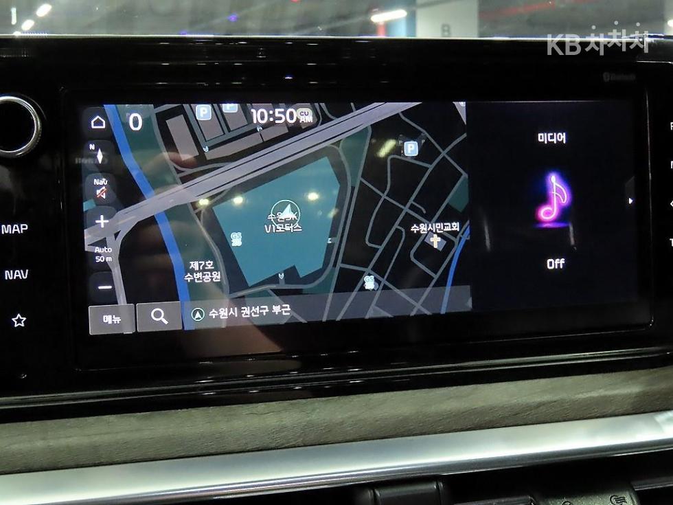 2021 - kia k5
