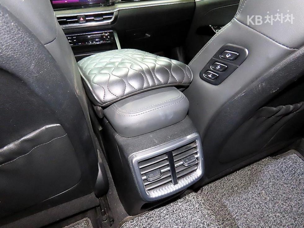 2021 - kia k5