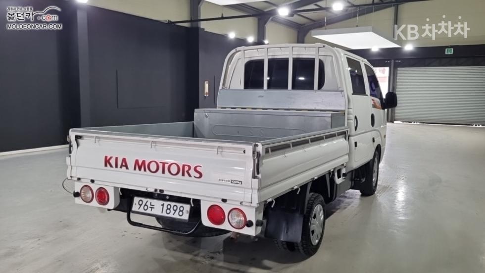 2019 - kia bongo iii