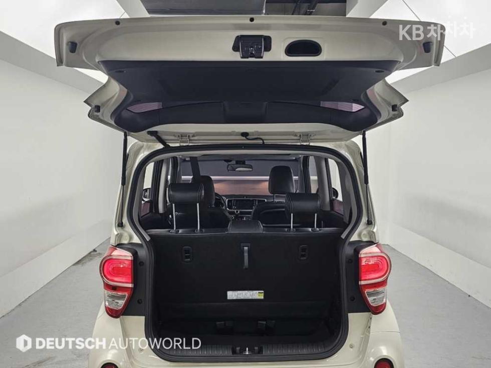 2018 - kia ray