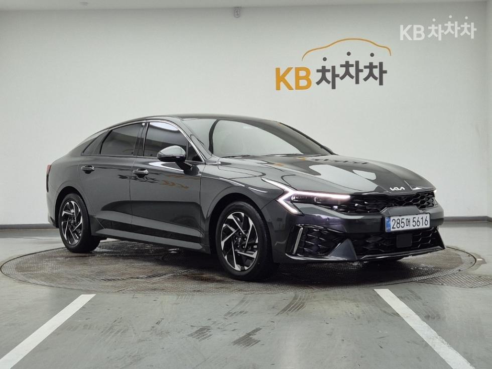 2025 - kia k5