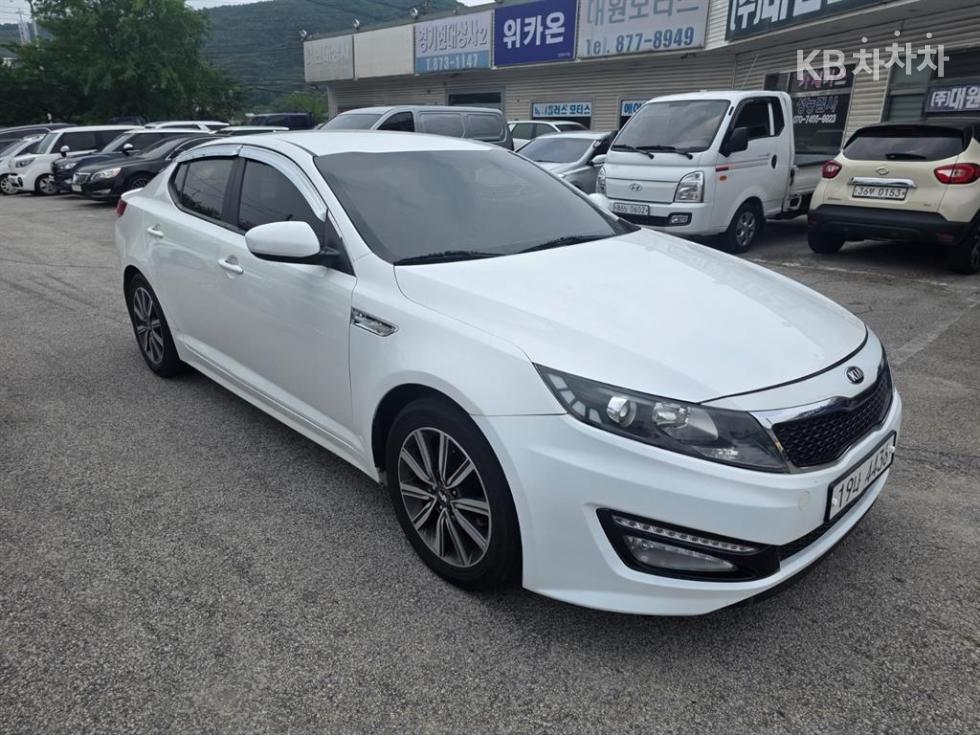 Kia K5 — miniaturë 6