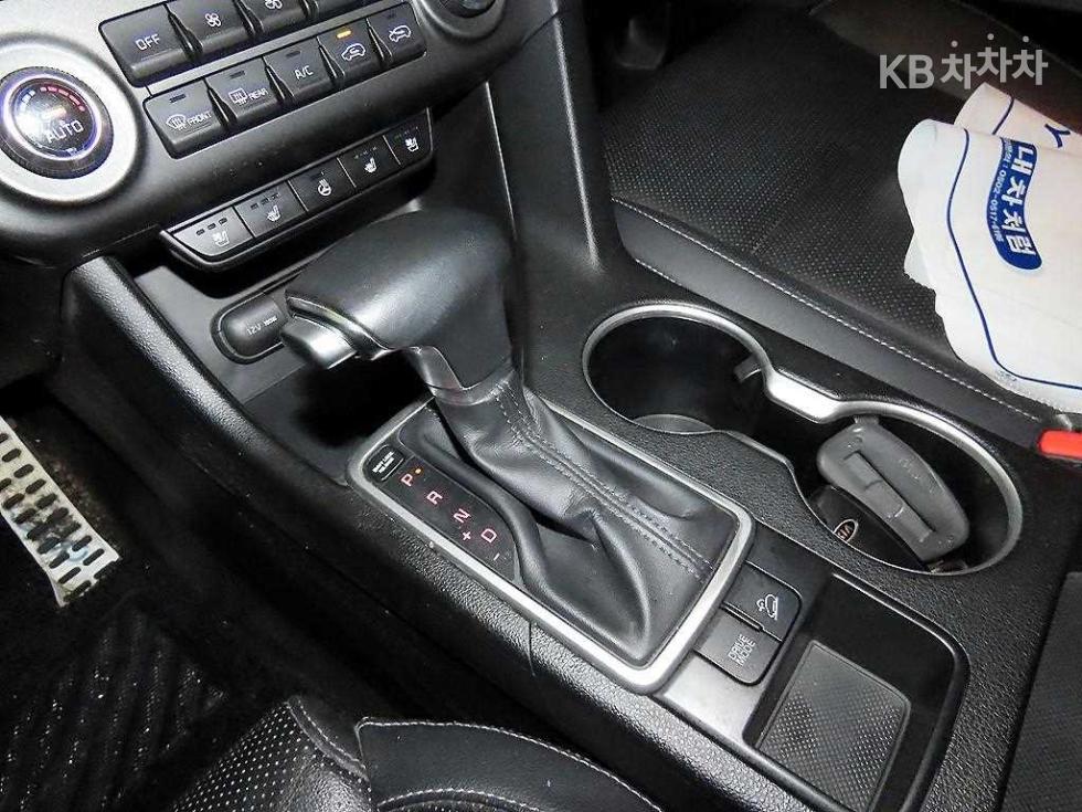2019 - kia sportage