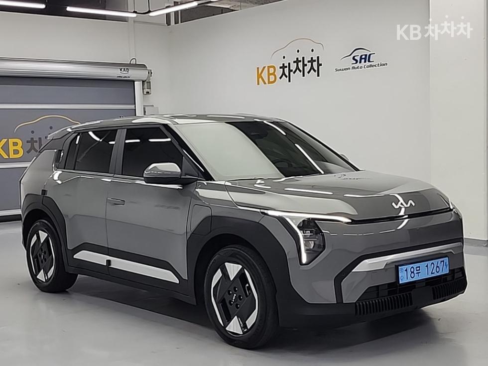 2025 - kia ev3
