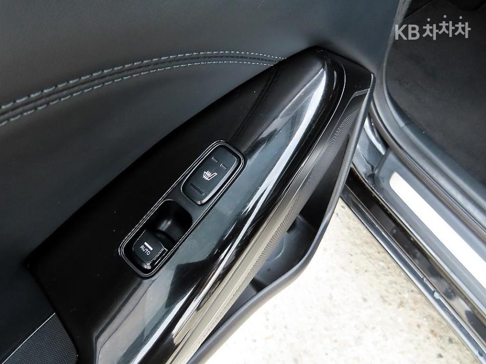 2020 - kia k7