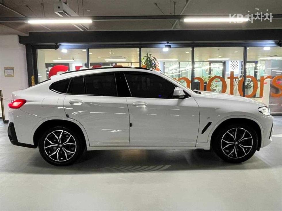 2022 BMW BMW New X4 (G02) photo