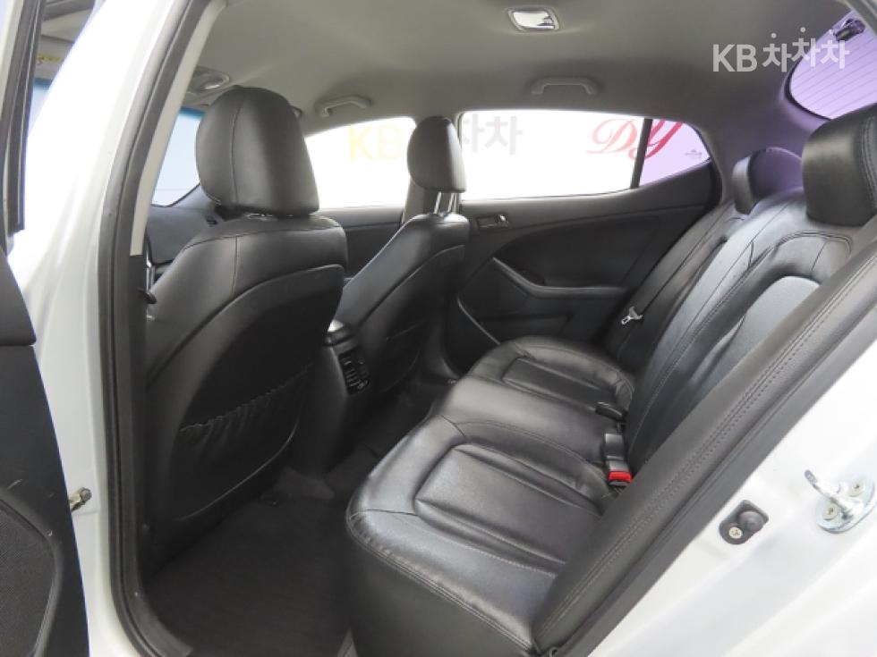 2011 - kia k5
