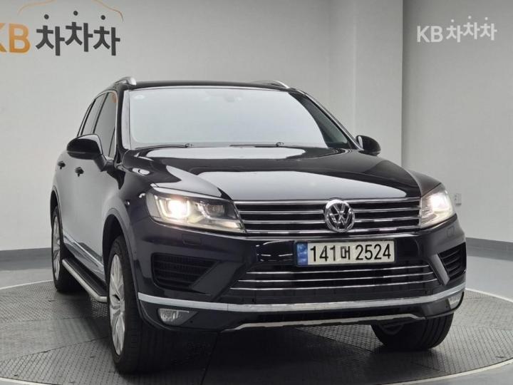 Volkswagen Touareg New 3.0 TDI V6 BlueMotion Premium 5