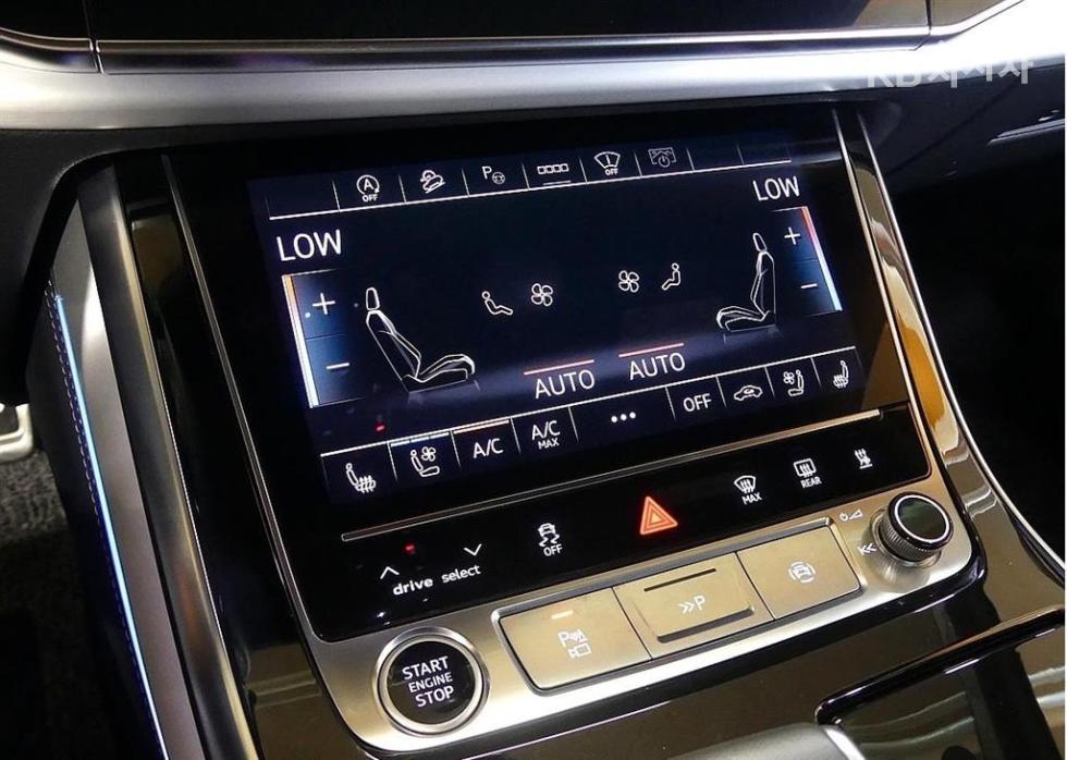 2023 - audi q7