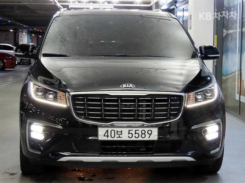 2019 - kia carnival