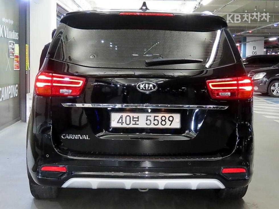 2019 - kia carnival