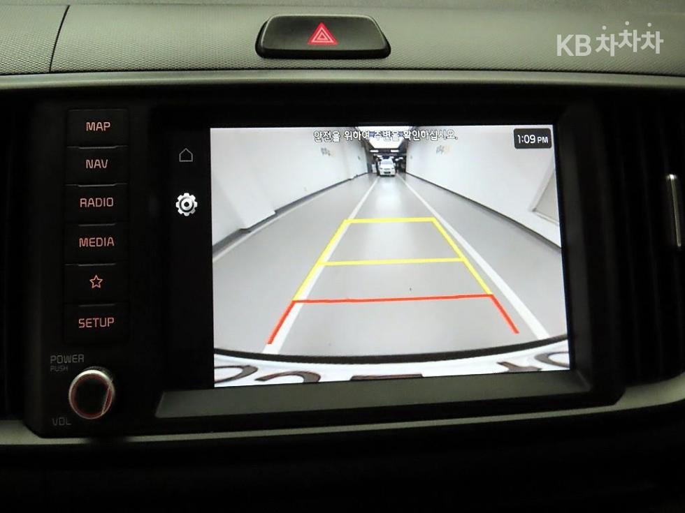 2025 - kia kia