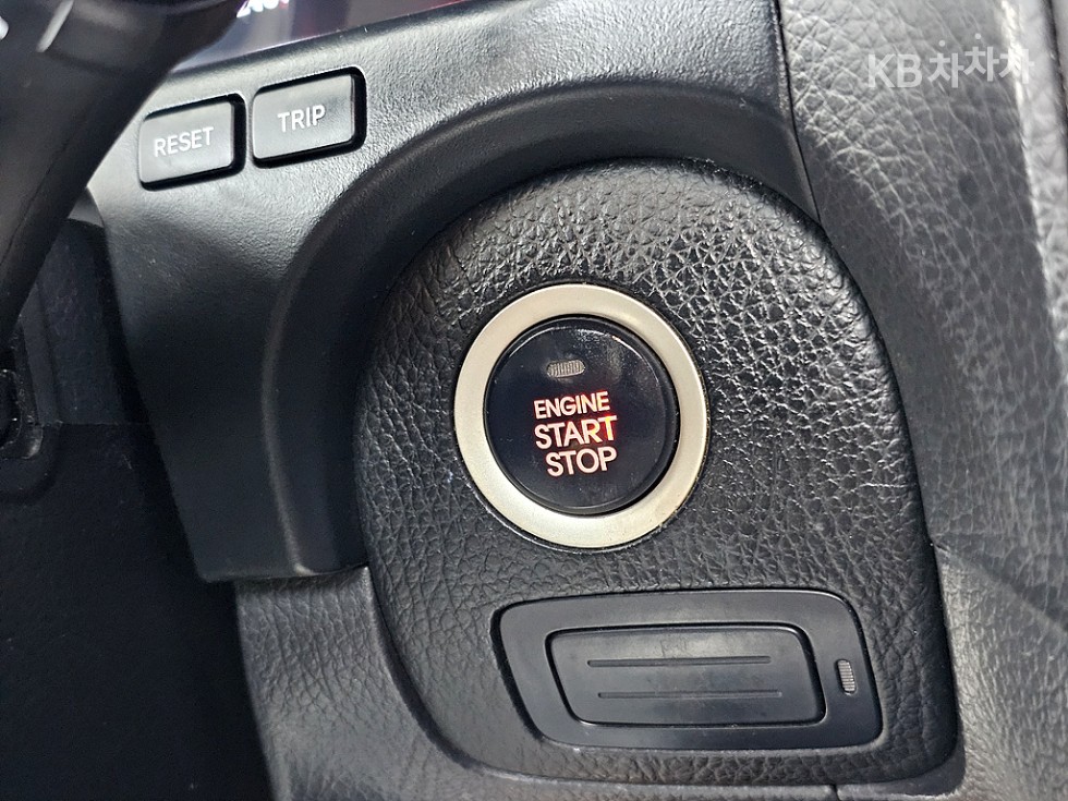 2012 - kia mohave