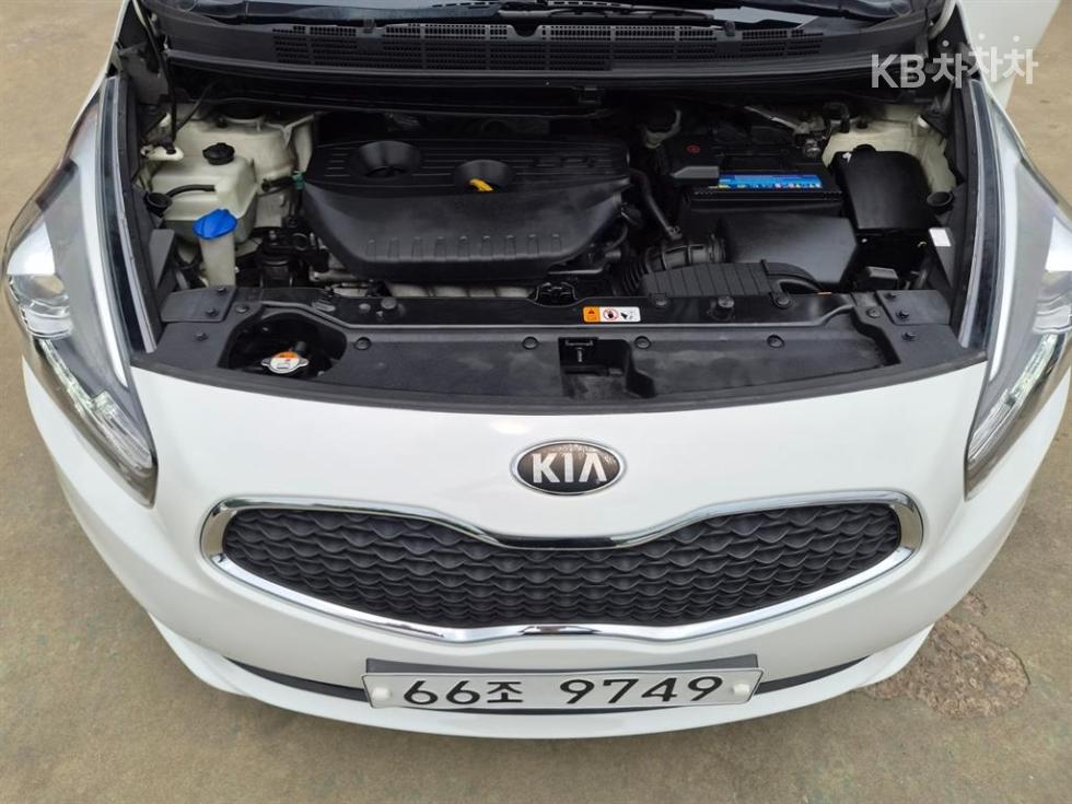 2014 - kia carens