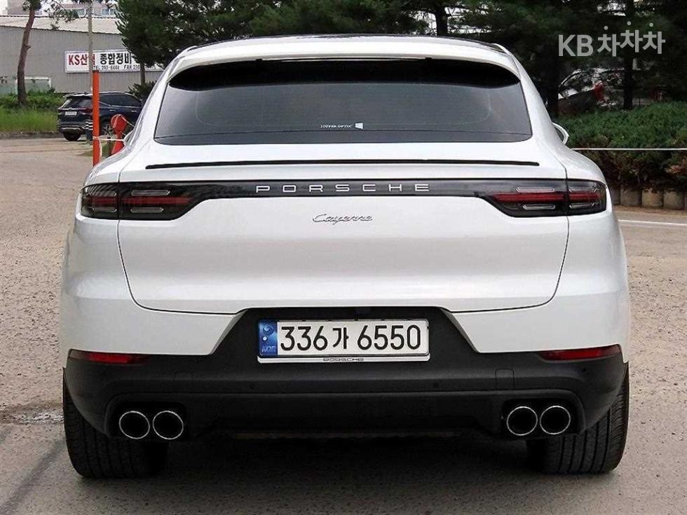 2023 Porsche (9Y0) photo