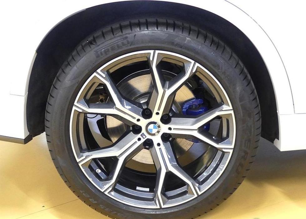 BMW X5 — miniaturë 9