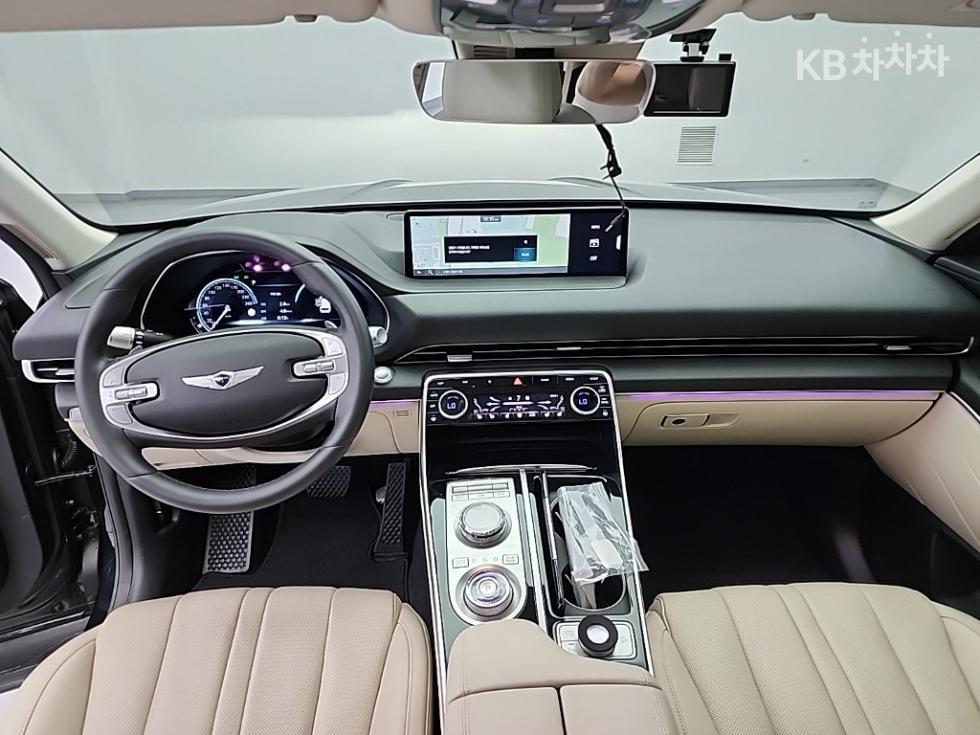 2023 Genesis GV80 photo