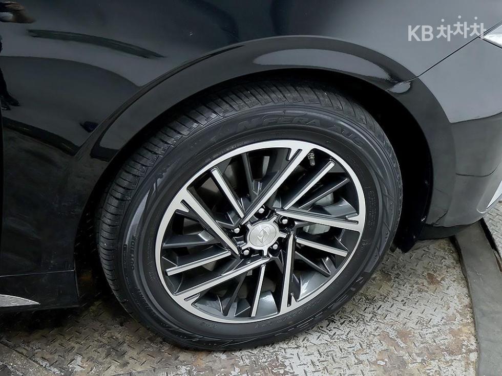 Hyundai Grandeur — miniaturë 8