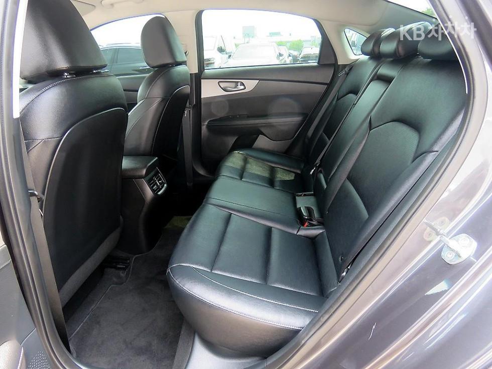 2020 - kia k3