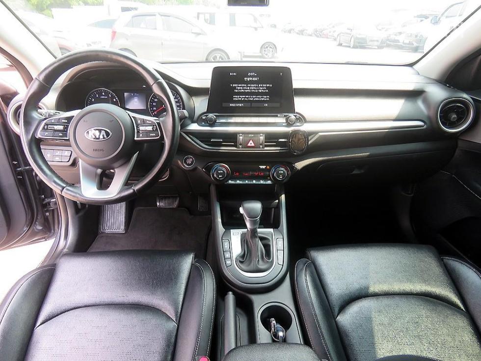 2020 - kia k3