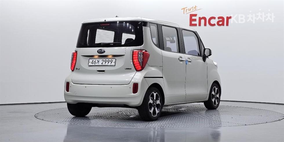 2016 - kia ray